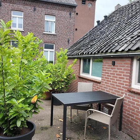 Villa Ut Kleine Huuske Grubbenvorst Exterior foto